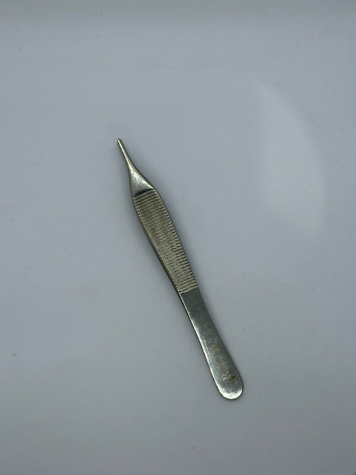 PINÇA ADSON COM ATRAUMA 12CM 4 PINÇA ADSON COM ATRAUMA 12CM - Imagem 1