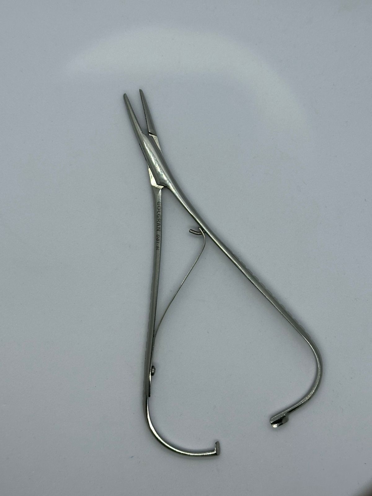 PORTA AGULHA MATHIEU 1 PORTA AGULHA MATHIEU - Imagem 1