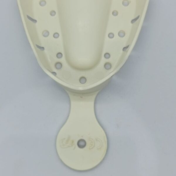 Moldeira superior de plástico N° 8