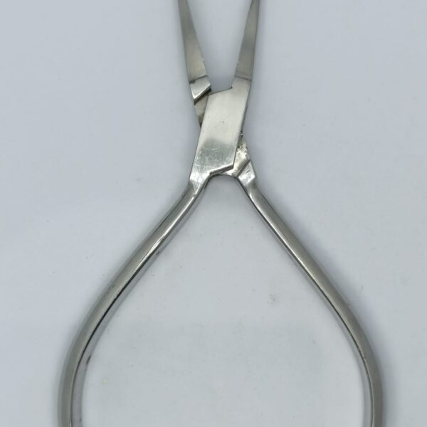 Alicate ortodôntico 121