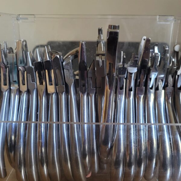 Alicates Ortodônticos Seminovos