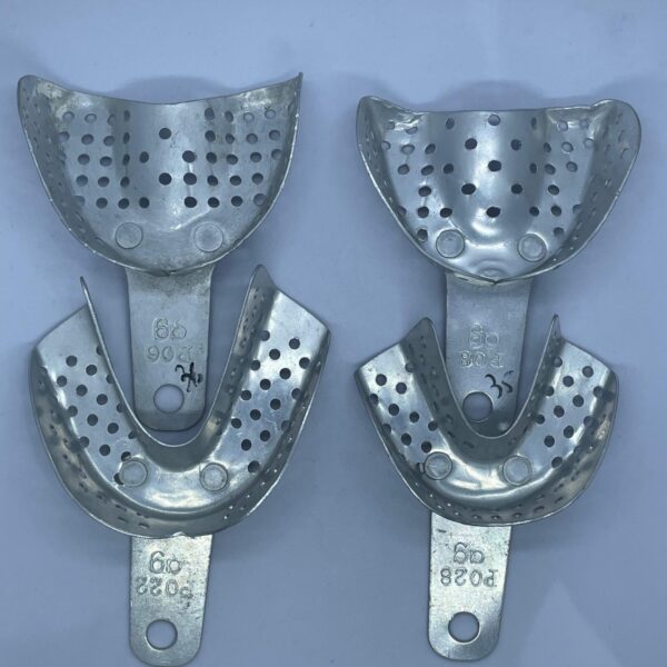 Jogo 13 Moldeiras Alumínio Adulto Perfurada