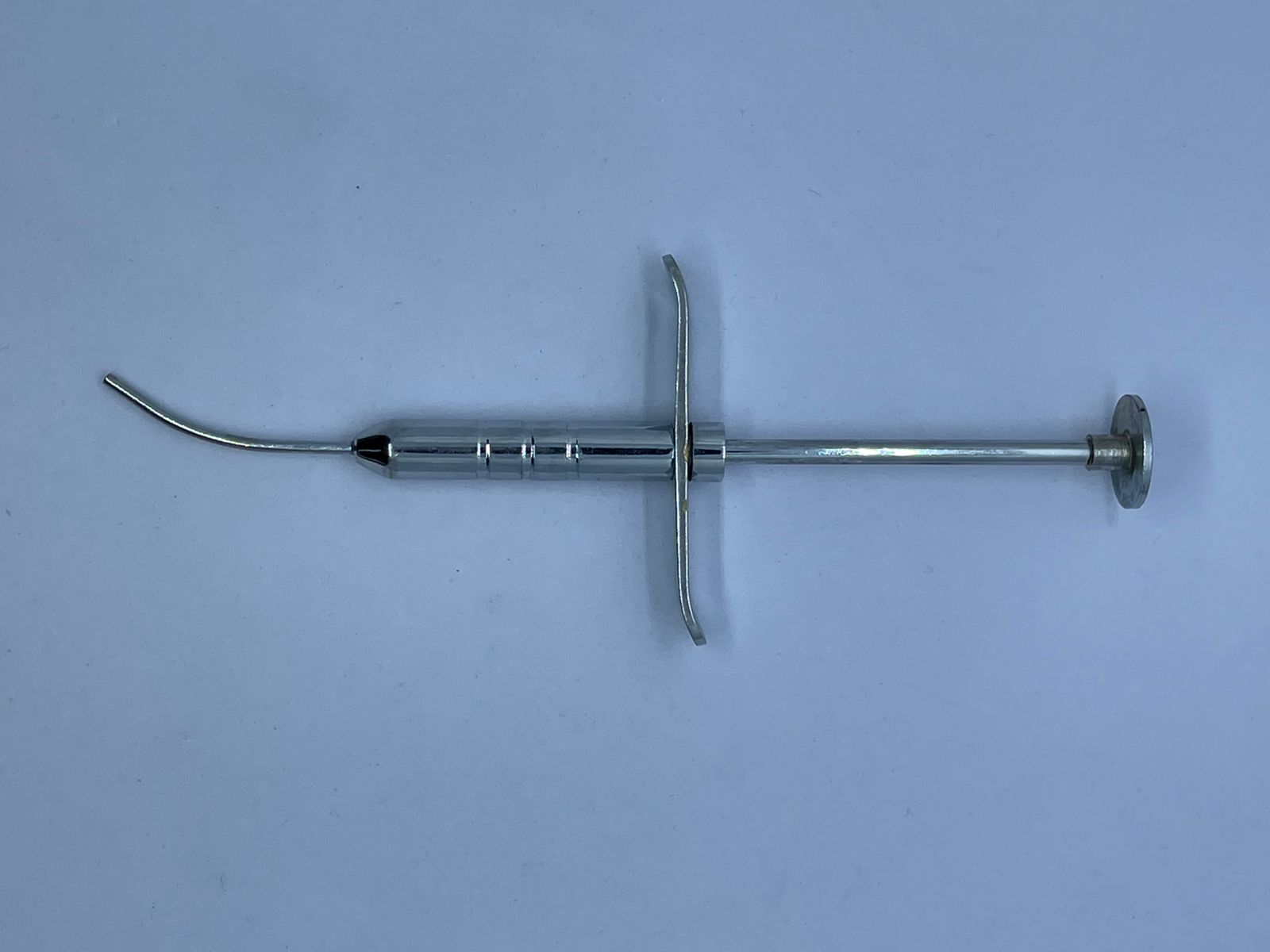 WhatsApp Image 2025-08-29 at 14.09.52 (1) Seringa para irrigação - Imagem 1