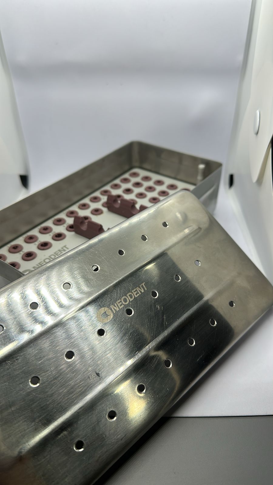 Estojo neodent + brindes Estojo Neodent + Brindes - Imagem 1