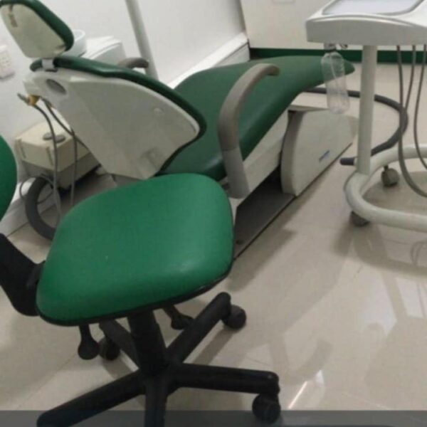 Cadeira odontológica dabi atlante croma e mocho