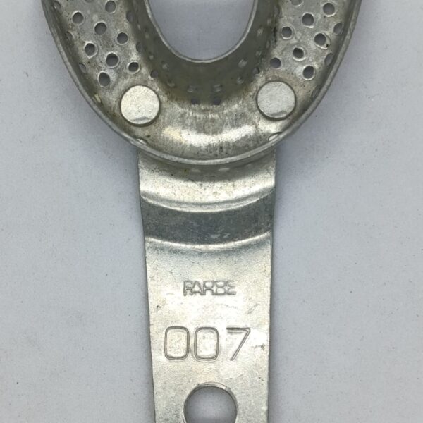 Moldeira Perfurada Infantil 007